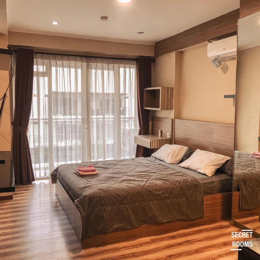 Gateway Pasteur Apartment By Secret Rooms Bandung Exterior foto