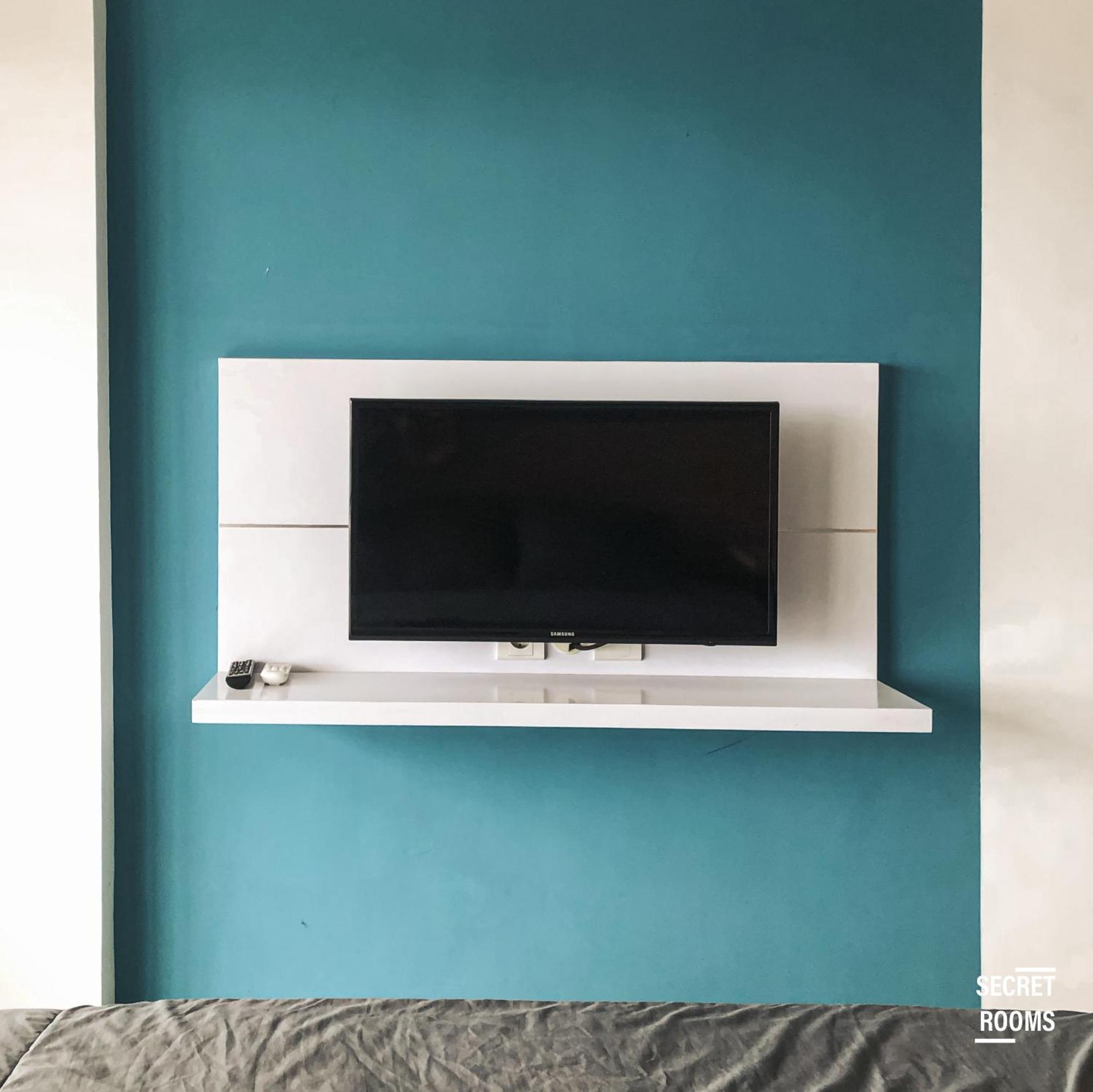 Gateway Pasteur Apartment By Secret Rooms Bandung Exterior foto